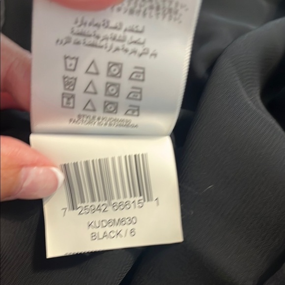 BCBGeneration Black One shoulder Ruffle Black Sz 6 - Picture 7 of 7